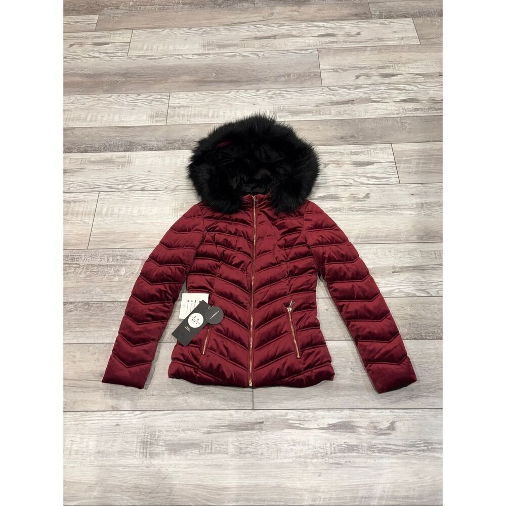 LA Coalition burgundy/black reversible coat w/hood size S